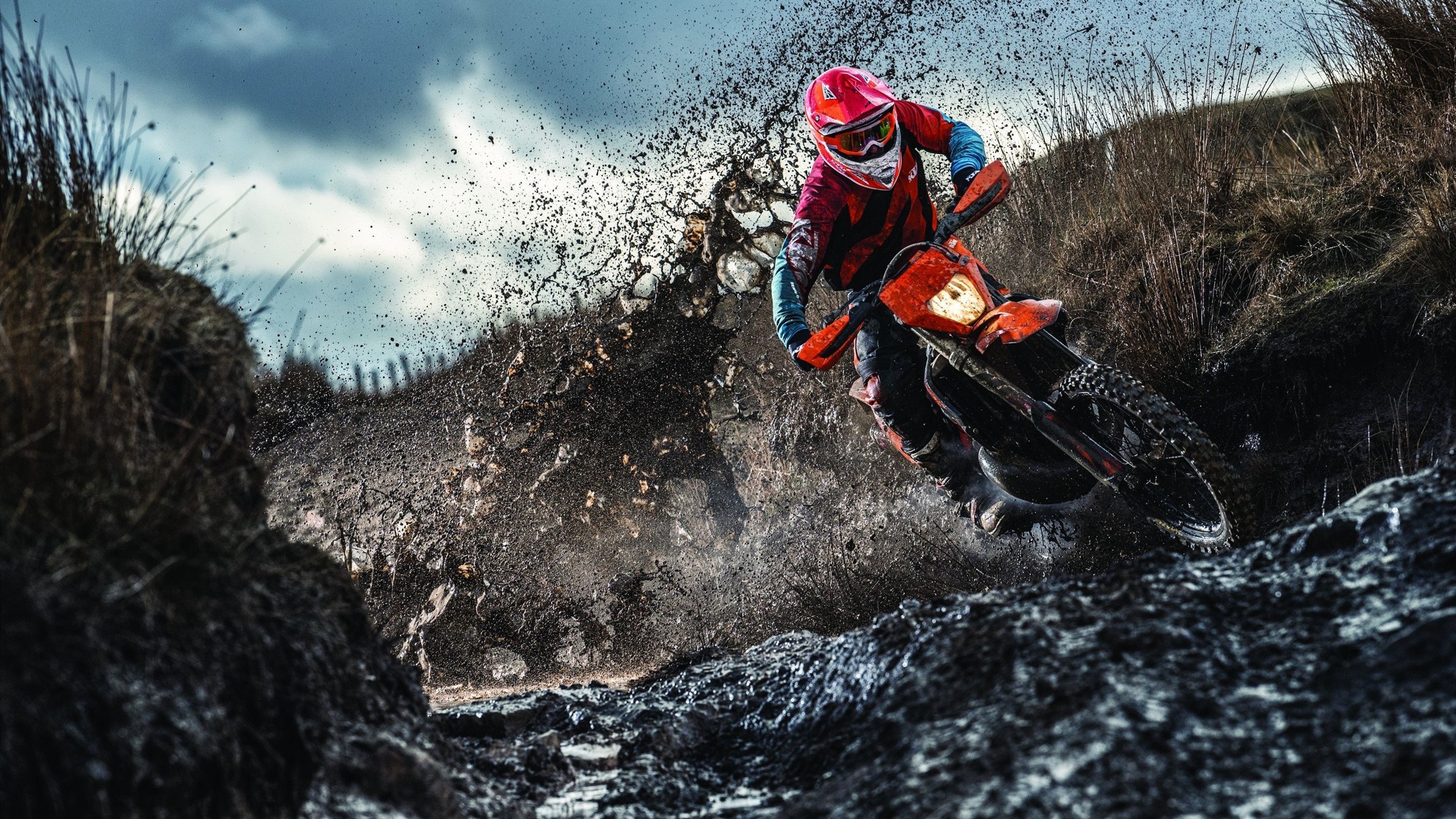 mk体育下载-亚洲杯中国青年队爆冷 球迷议论纷纷，中国足球亚青赛